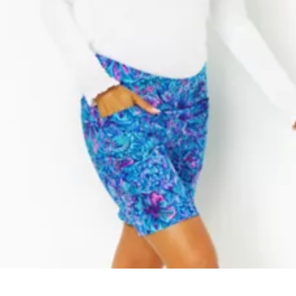 Lilly Pulitzer Pants - Shorts - UPF 50 Luxletic 9" Reid Short - New - Lilly Pulitzer LPBOX1